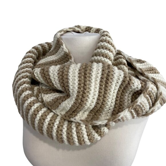 Calvin Klein Striped Knit Infinity Scarf tube Beige & ecru White 100% Acrylic - Picture 2 of 11